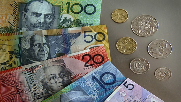 Aussie Dollar Rises Despite Consecutive Monthly Drop in Inflation