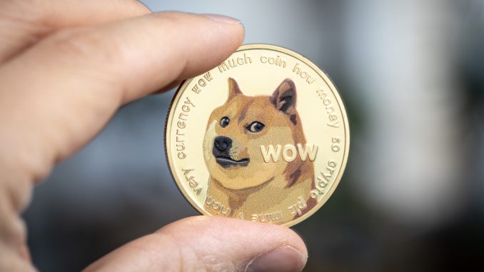 Dogecoin Price Drops Further