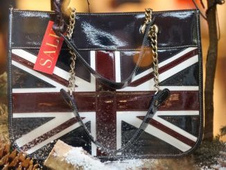 UK Retail Sales Soar in January to Erase December Slump, GBP Unfazed